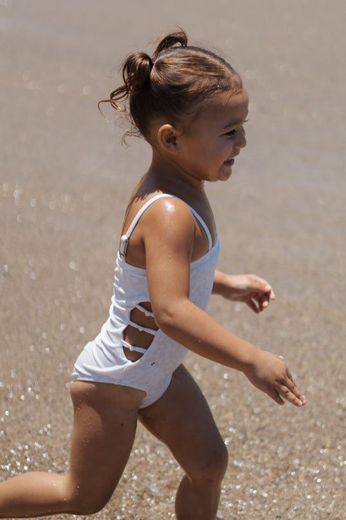 Anuhea One Piece